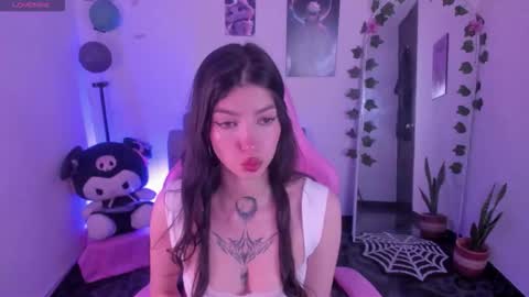 CAMI  online show from October 2025 10:32:02 PM