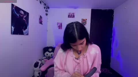 Snapshot of cami_mila99 chatting on July 2026 12:18:02 PM CAMI online show from July 2026 12:18:02 PM