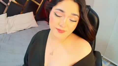 Camila Osorio online show from April 2026 08:09:02 PM