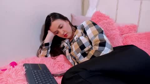 Camii Lopez online show from January 2025 10:01:01 PM