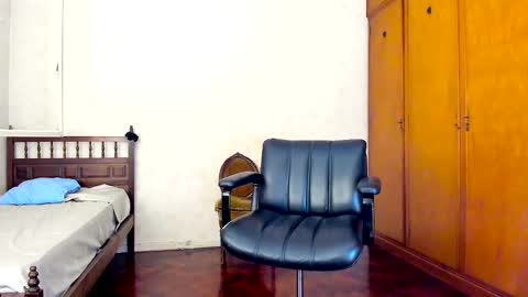 Cami online show from January 2025 10:11:02 PM