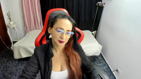 Snapshot of camila_bj chatting on June 2026 02:35:02 AM camila_bj online show from June 2026 02:35:02 AM