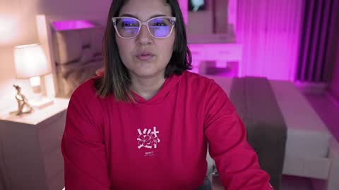 Camila buitrago online show from December 2024 11:43:02 PM