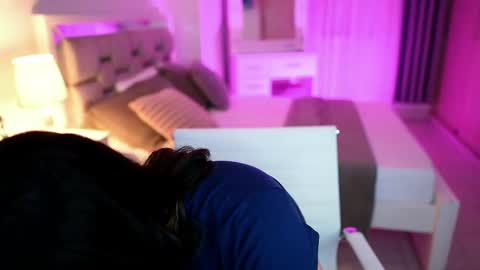 Camila buitrago online show from March 2025 01:37:01 AM