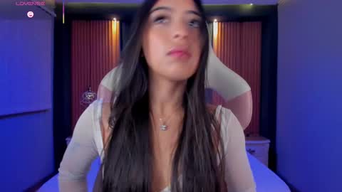 Camila online show from September 2025 04:14:02 AM