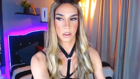 Camila online show from December 2024 03:22:02 AM