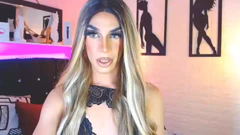 Camila online show from February 2025 06:56:02 AM