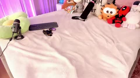 Camila online show from March 2025 02:47:02 AM