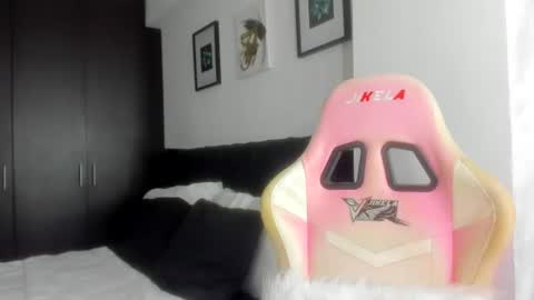 camilagomez_ch online show from June 2026 02:10:01 PM