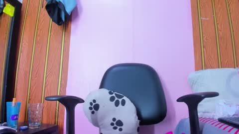 camila online show from October 2025 05:13:02 PM