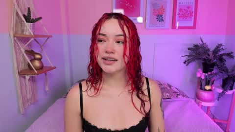 Camila  online show from March 2026 05:02:01 PM