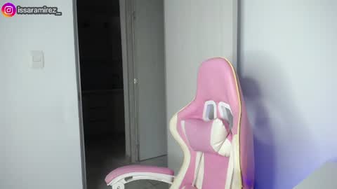 Snapshot of camilaryan chatting on June 2026 11:04:02 PM X IGcamiryan01 online show from June 2026 11:04:02 PM