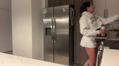 camiliakxoxo online show from February 2025 04:33:02 AM