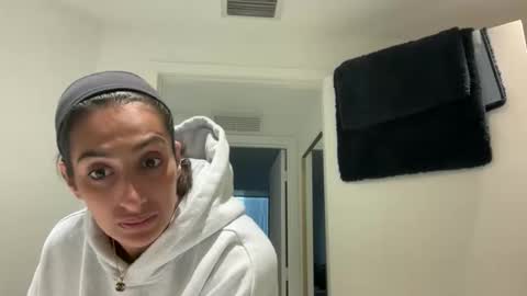 camiliakxoxo online show from February 2026 11:33:01 AM