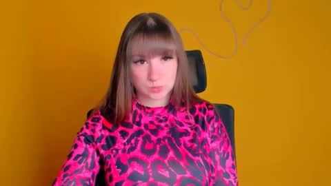 Camilla online show from April 2026 05:54:02 AM