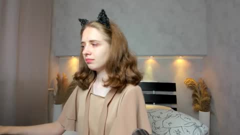 Camilla online show from September 2025 12:10:02 AM