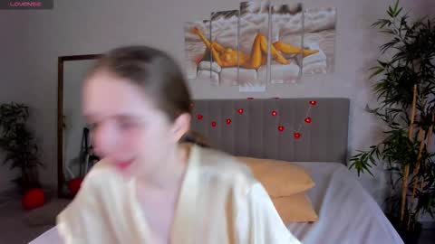 Camilla online show from February 2026 01:24:01 AM