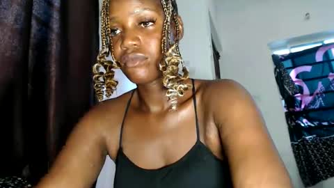 camillasoofine online show from May 2026 11:51:01 AM