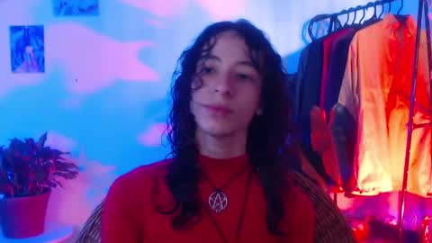 Snapshot of camille_delrey chatting on December 2024 12:23:01 PM Camille online show from December 2024 12:23:01 PM