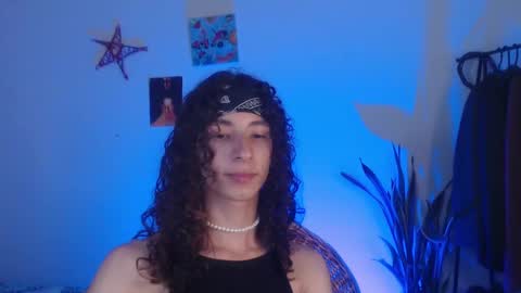 Snapshot of camille_delrey chatting on January 2025 01:32:02 AM Camille online show from January 2025 01:32:02 AM