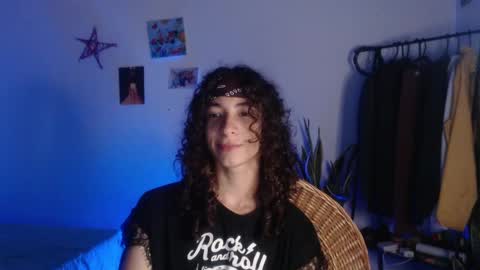 Snapshot of camille_delrey chatting on January 2025 01:48:02 AM Camille online show from January 2025 01:48:02 AM