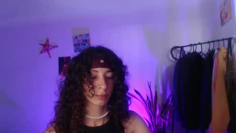 Snapshot of camille_delrey chatting on January 2025 02:21:01 PM Camille online show from January 2025 02:21:01 PM