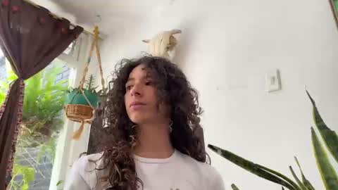 Snapshot of camille_delrey chatting on October 2025 06:03:02 PM Camille online show from October 2025 06:03:02 PM