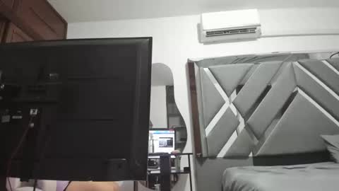 Snapshot of camille_juicy chatting on September 2025 11:48:01 AM Camille online show from September 2025 11:48:01 AM