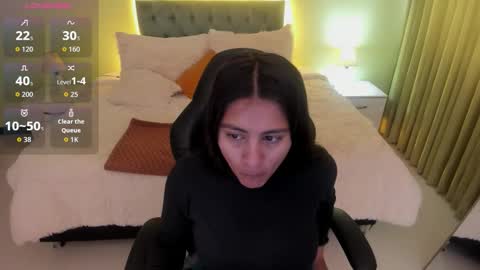 Camille online show from November 2025 11:43:01 AM