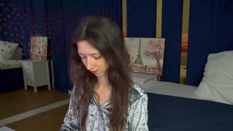 camillewhite online show from March 2026 05:32:02 AM
