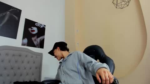 Snapshot of camillo_virgil chatting on September 2025 11:58:01 AM Camillo Virgil online show from September 2025 11:58:01 AM