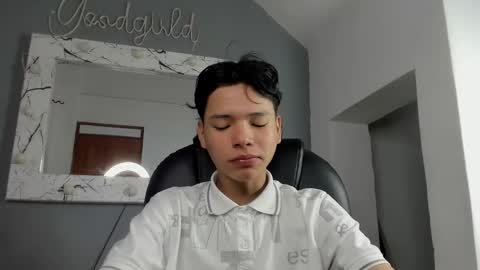 Snapshot of camillo_virgil chatting on October 2025 10:35:02 AM Camillo Virgil online show from October 2025 10:35:02 AM