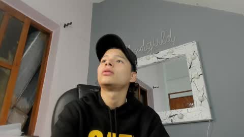 Snapshot of camillo_virgil chatting on October 2025 10:45:01 AM Camillo Virgil online show from October 2025 10:45:01 AM