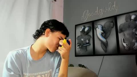 Snapshot of camillo_virgil chatting on October 2025 11:00:02 AM Camillo Virgil online show from October 2025 11:00:02 AM