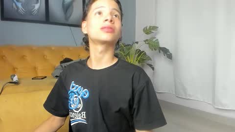 Snapshot of camillo_virgil chatting on November 2025 10:47:01 AM Camillo Virgil online show from November 2025 10:47:01 AM