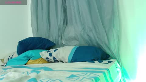 camilo_contre21 online show from January 2025 02:45:02 AM