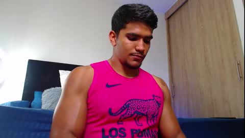 camilo_contre21 online show from September 2025 07:48:01 PM