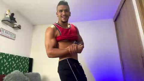camilo_contre21 online show from December 2025 08:03:02 PM