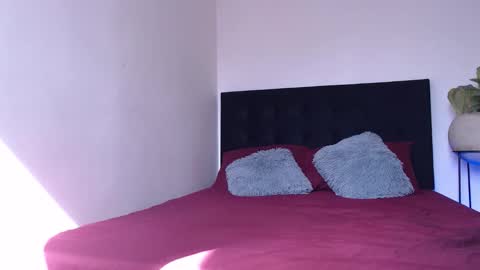 camilo_contre21 online show from February 2026 07:53:01 PM