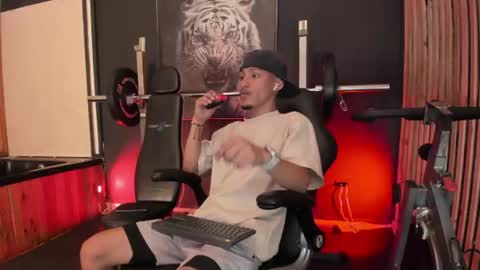 Snapshot of camilo_contrerass chatting on July 2026 07:51:01 PM Camilo online show from July 2026 07:51:01 PM