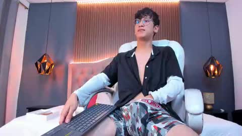 Camilo online show from September 2025 03:43:01 AM