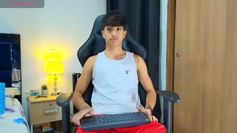 Camilo Bass online show from May 2026 01:03:01 AM