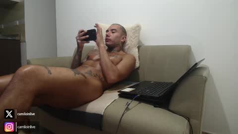 Snapshot of camiloinlive chatting on November 2025 03:16:02 AM camiloinlive online show from November 2025 03:16:02 AM