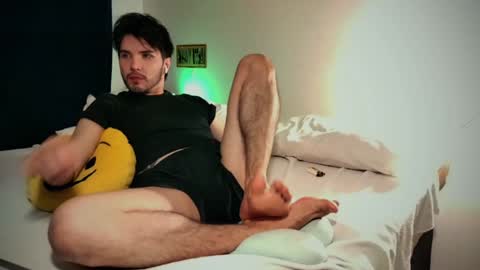 camilo online show from February 2025 02:19:01 AM