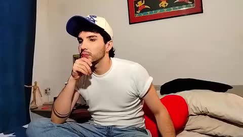 Snapshot of camilosaennz chatting on April 2026 04:48:01 AM camilo online show from April 2026 04:48:01 AM