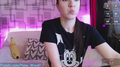 Kitana online show from April 2026 03:28:02 PM