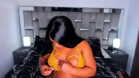 Camila online show from September 2025 10:06:02 AM