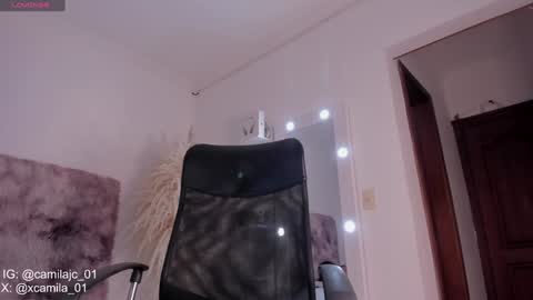 Laura Camila online show from January 2025 10:46:02 PM