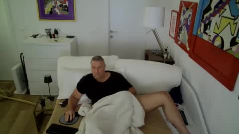 camunication online show from February 2025 09:24:02 AM