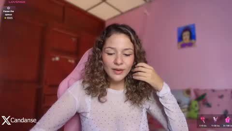 Candase online show from October 2025 10:14:02 PM